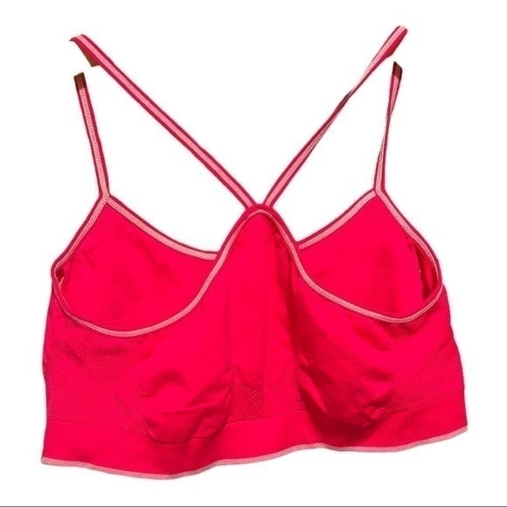 Sports bra size medium - Picture 4 of 4
